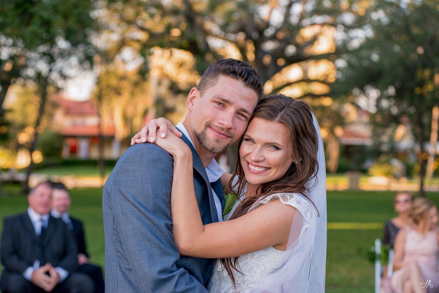 carousel-hero-element image-0