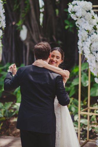 mobile - carousel-hero-element image-3