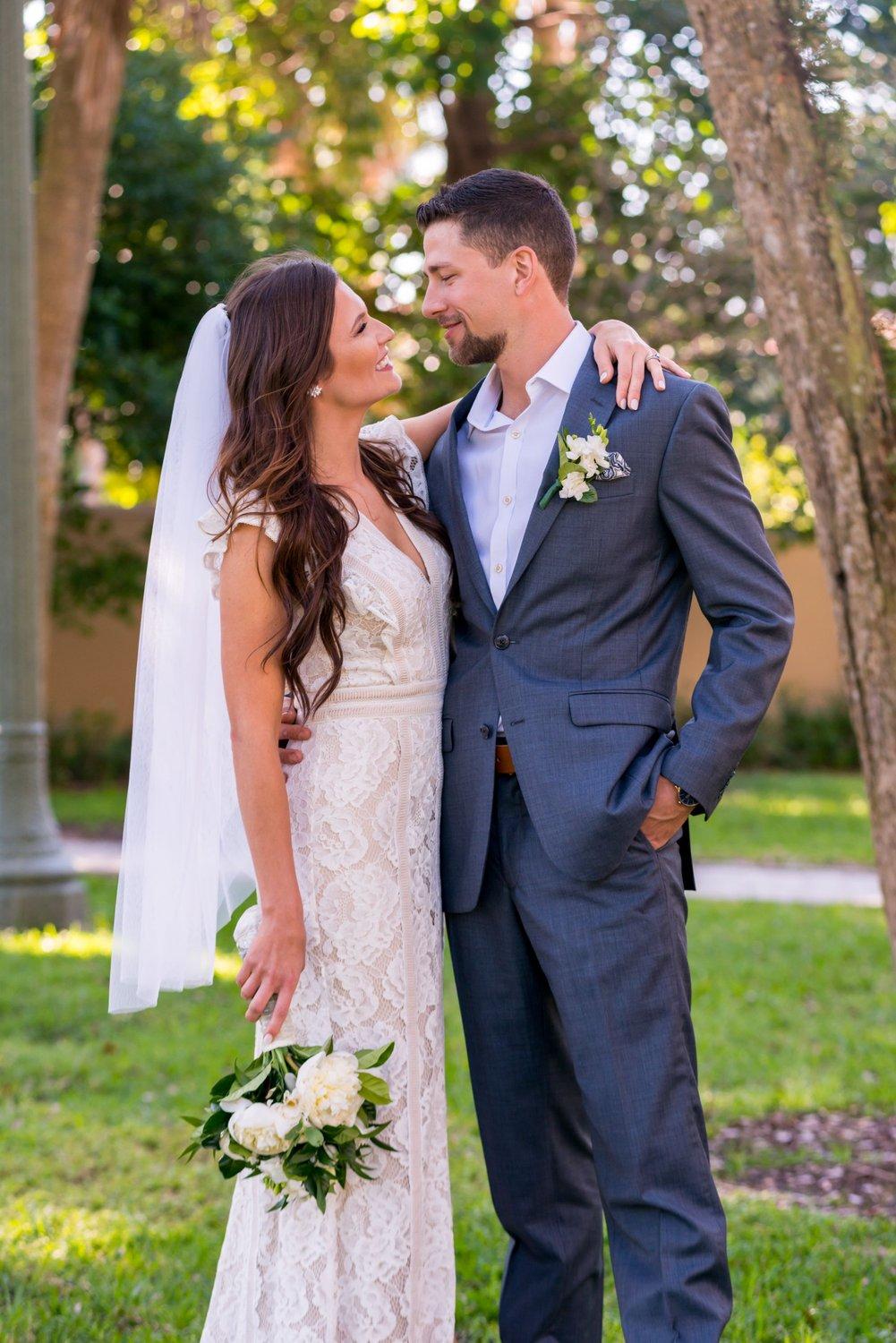 carousel-hero-element image-4